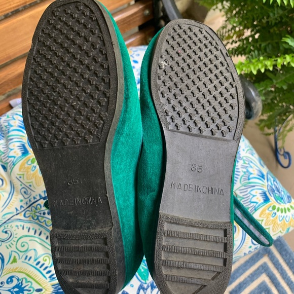 Green sandals - Picture 2 of 4